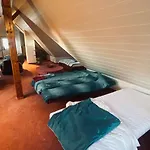 Alm - Ferienunterkunft *
